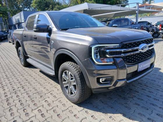 FORD RANGER 3.0 V6 TURBO DIESEL CD XLT 4X4 AUTOMÁTICO FORD RANGER 3.0 V6 TURBO DIESEL CD XLT 4X4 AUTOMÁTICO